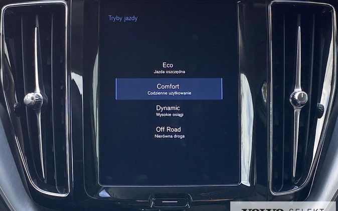 Volvo XC 60 cena 159900 przebieg: 109975, rok produkcji 2019 z Toruń małe 596